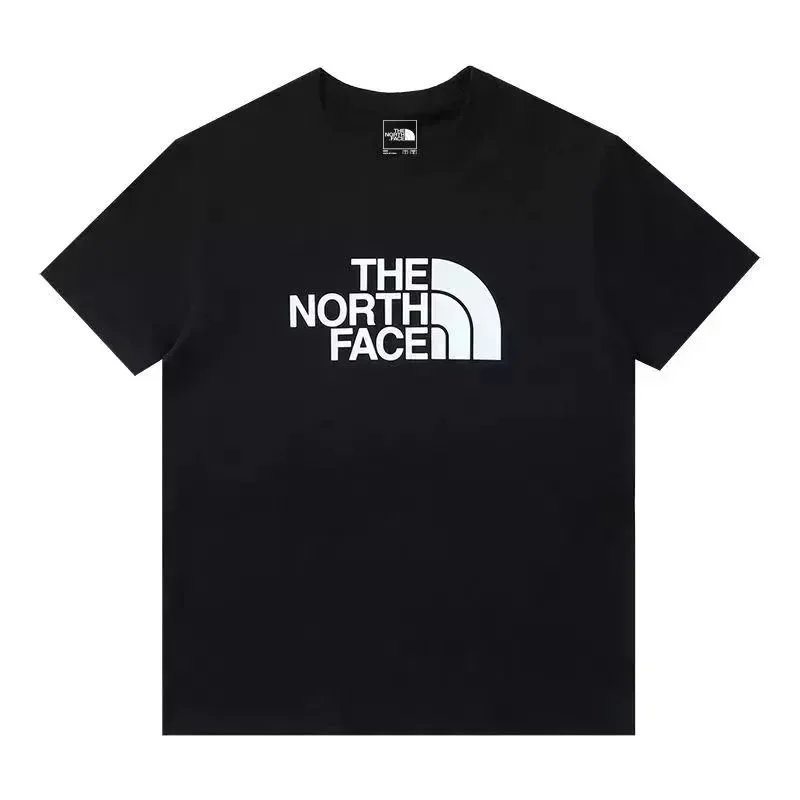 Black and White 002