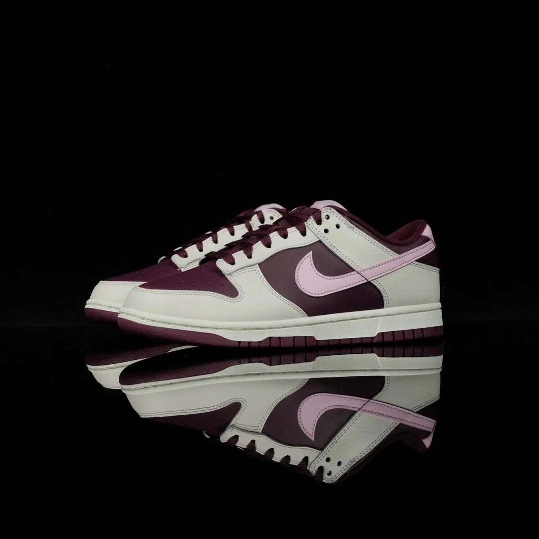 DR9705-100 Burgundy Valentine's Day
