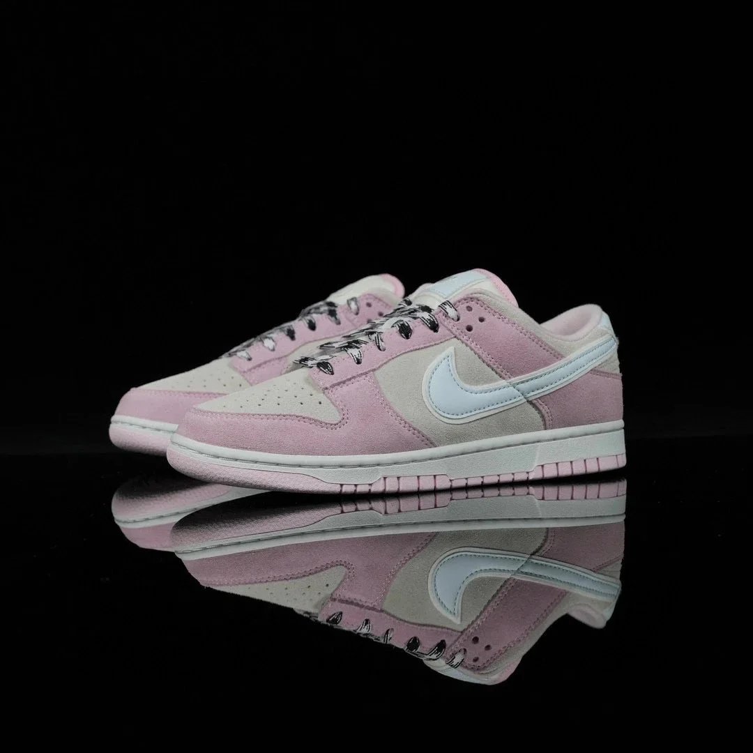 DV3054-600 Pink White