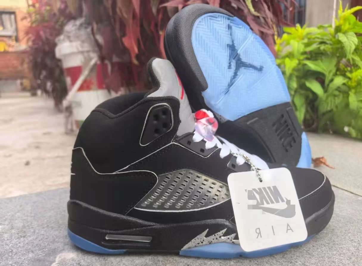 AJ5 - New Black Silver