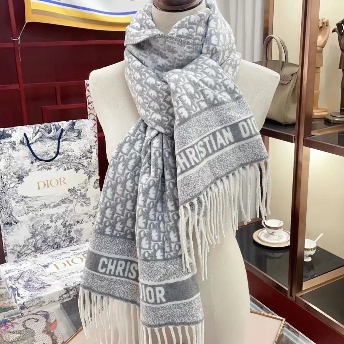 双面羊绒流苏字母围巾百搭羊毛男女新款大牌保暖披肩围脖秋冬DDD