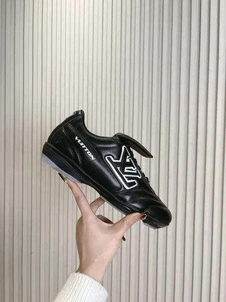 Louis Vuitton Trainer Pink Suede Sneakers - 10