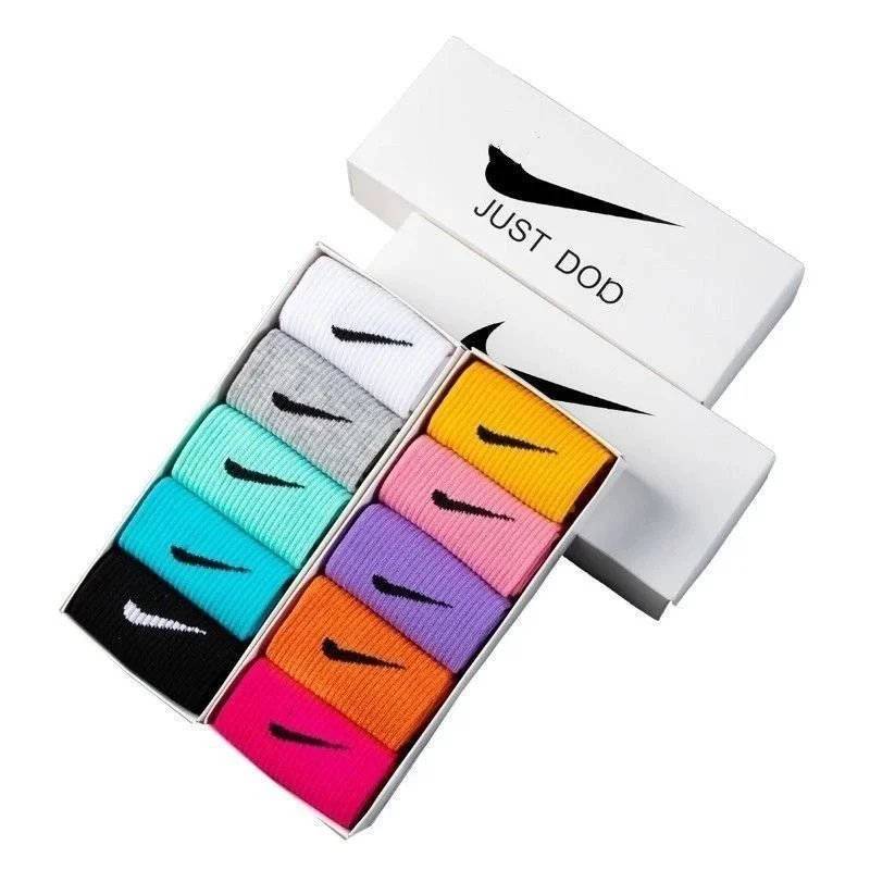NK Gift box socks for men and women 4