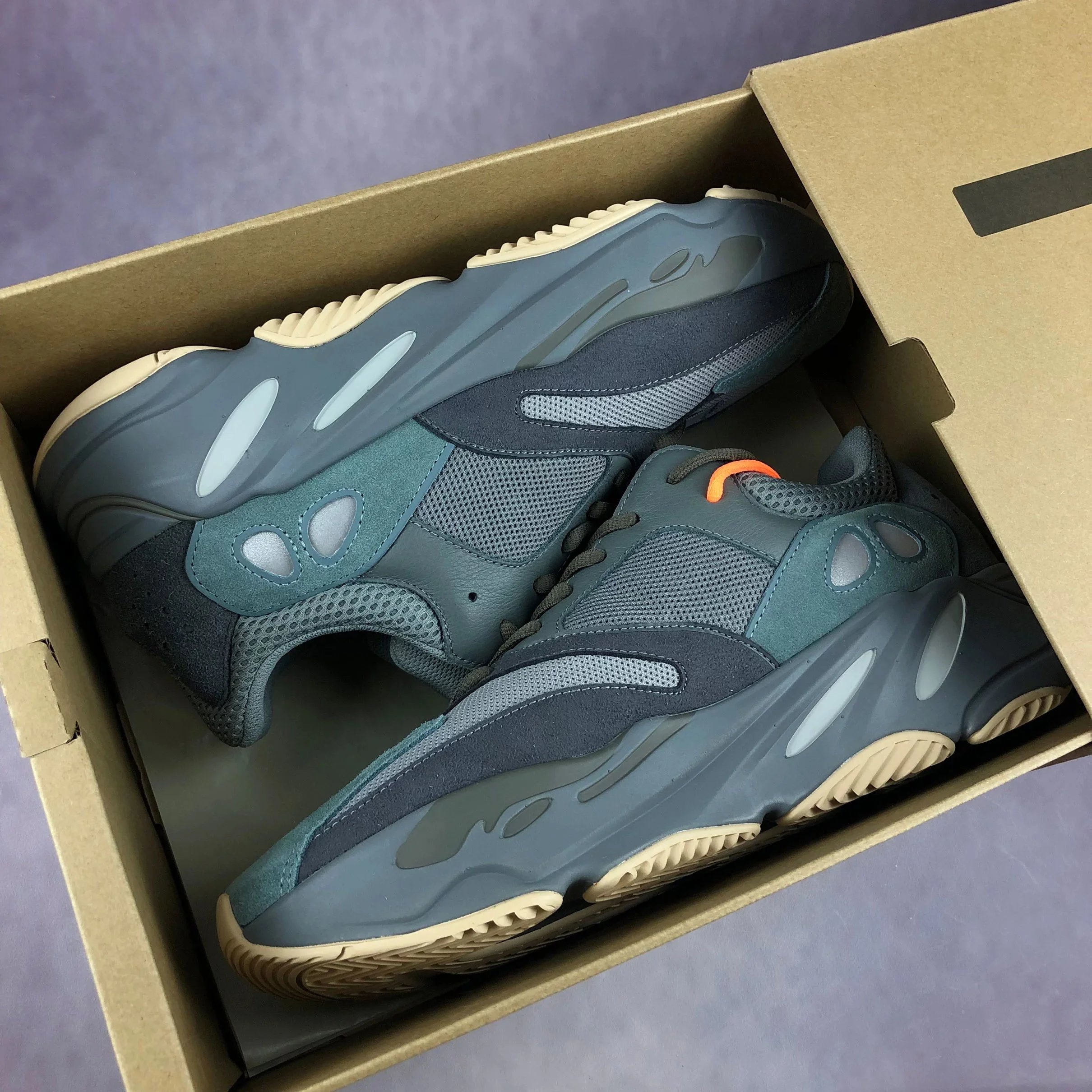 Adidas Yeezy Boost 700 'Mauve' Sneakers