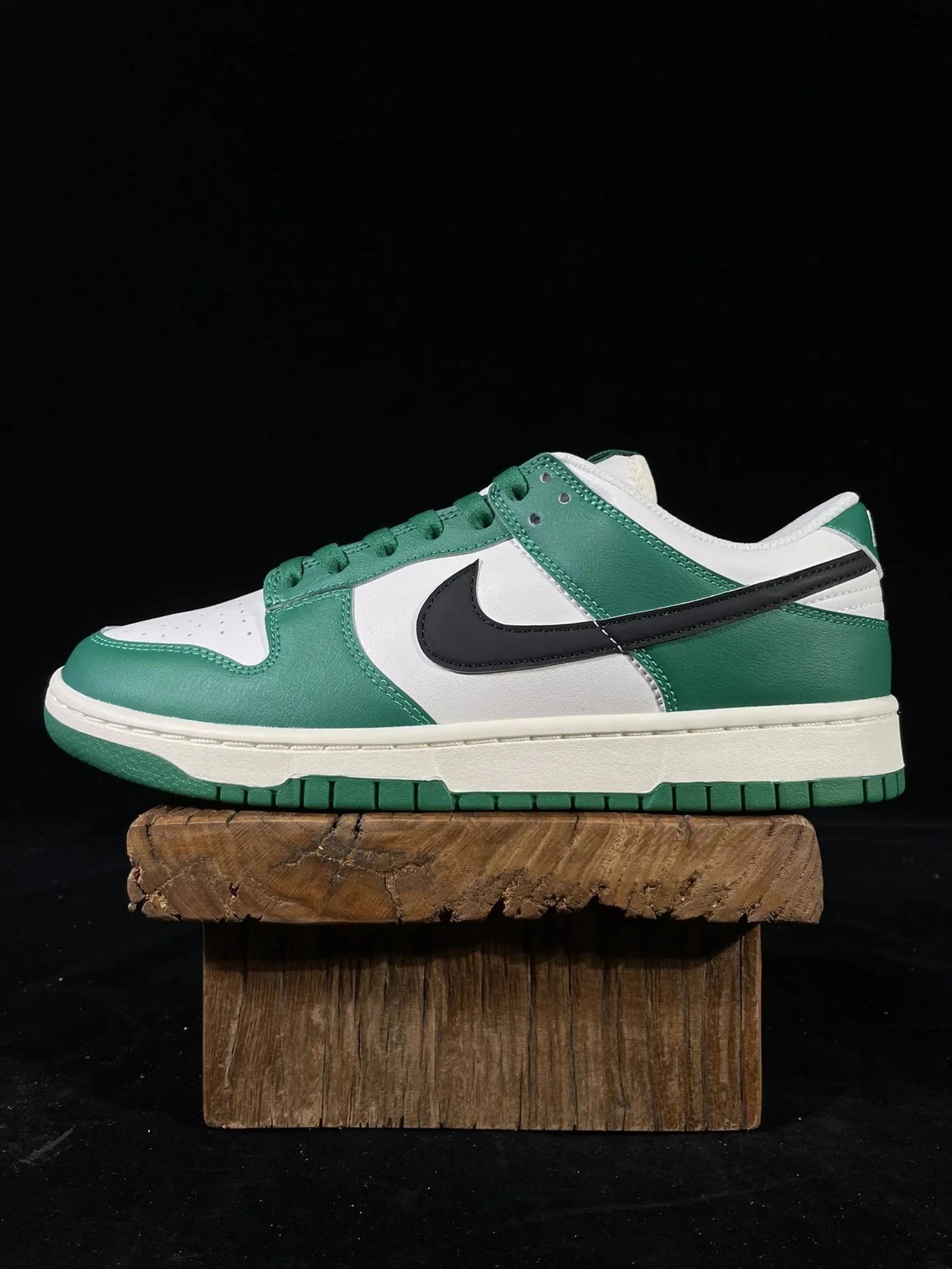 DR9654-100  Lottery'" Jackpot