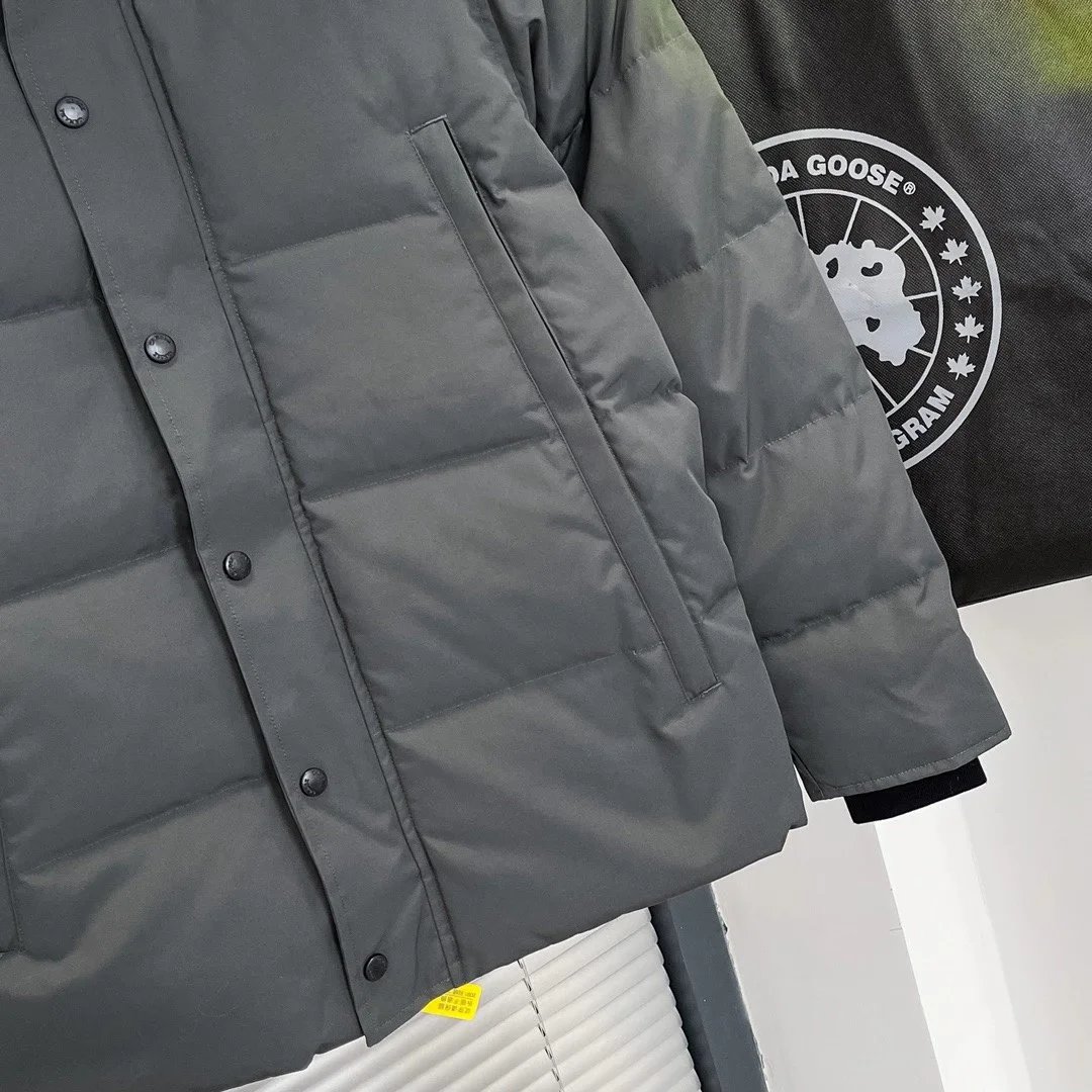 Casual Hoodie and Jogger Set for Men - Cozy Sweatshirt & Pants Outfit