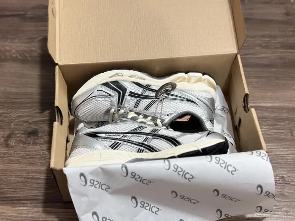 Asics Gel-Kayano 14 Pink Silver Running Shoes - 5