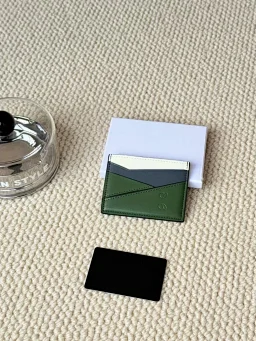 thumbnail for Card package