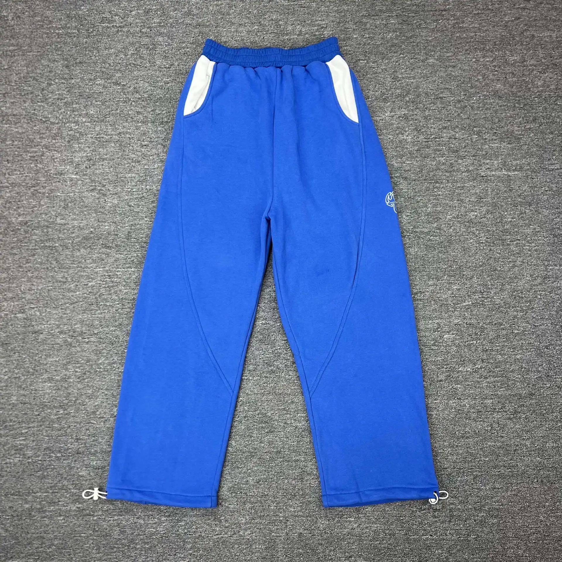 2002 [pants]