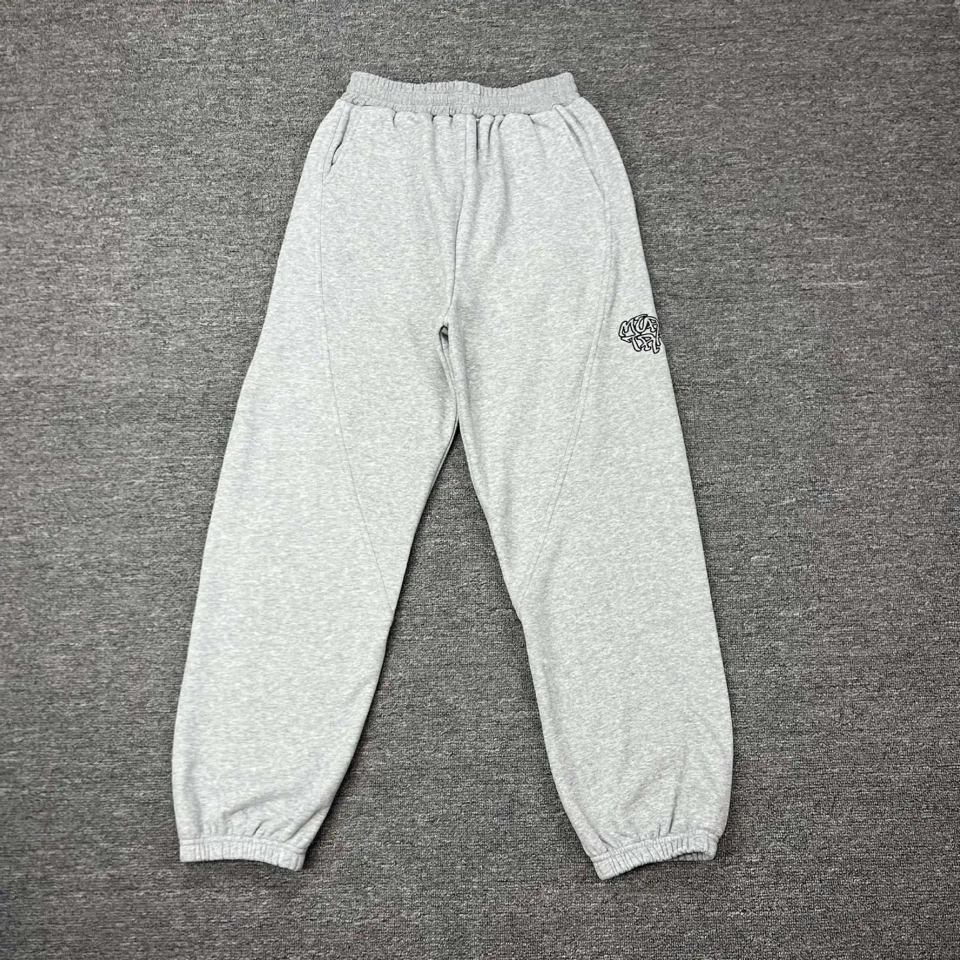 2005 [pants]
