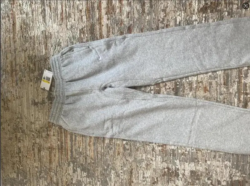 Nike Sportswear Grey
