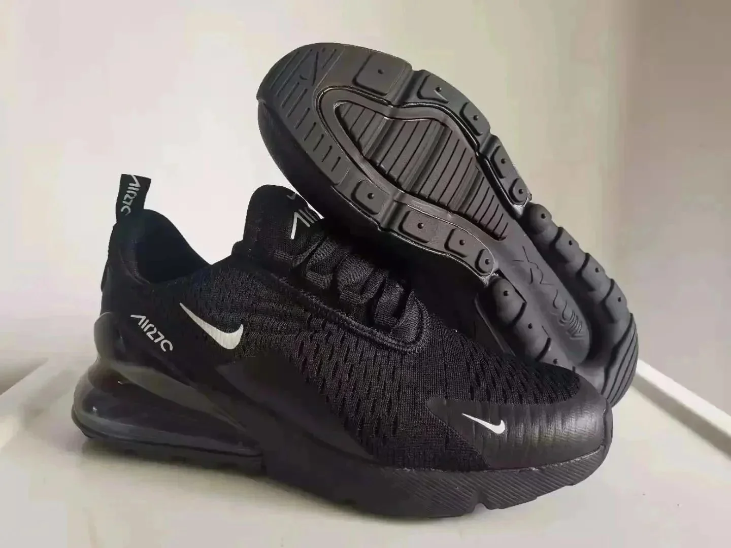 Nike Air Max 270 Bla