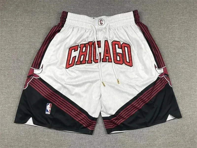 Mitchell & Ness Chic