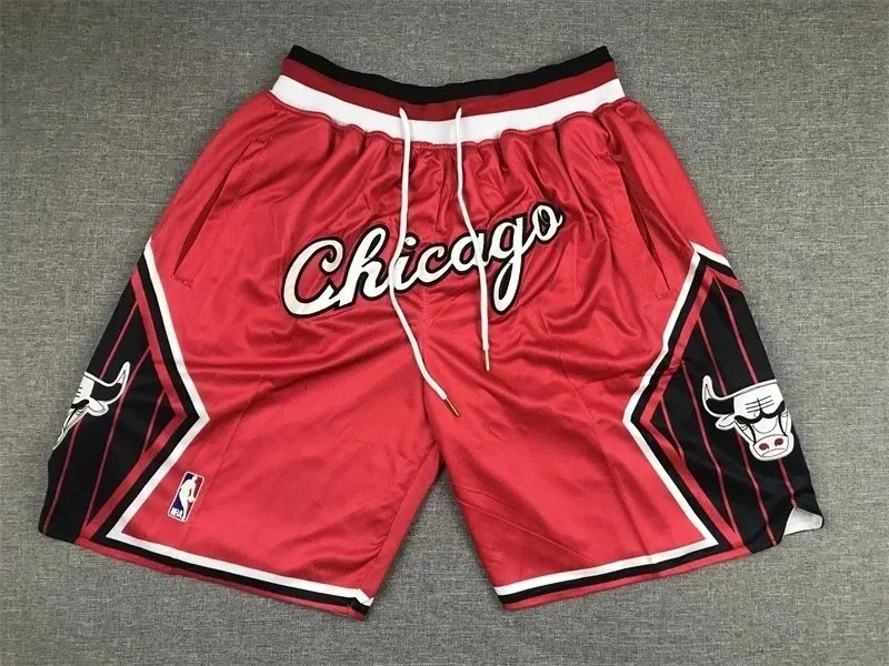 Mitchell & Ness Chic