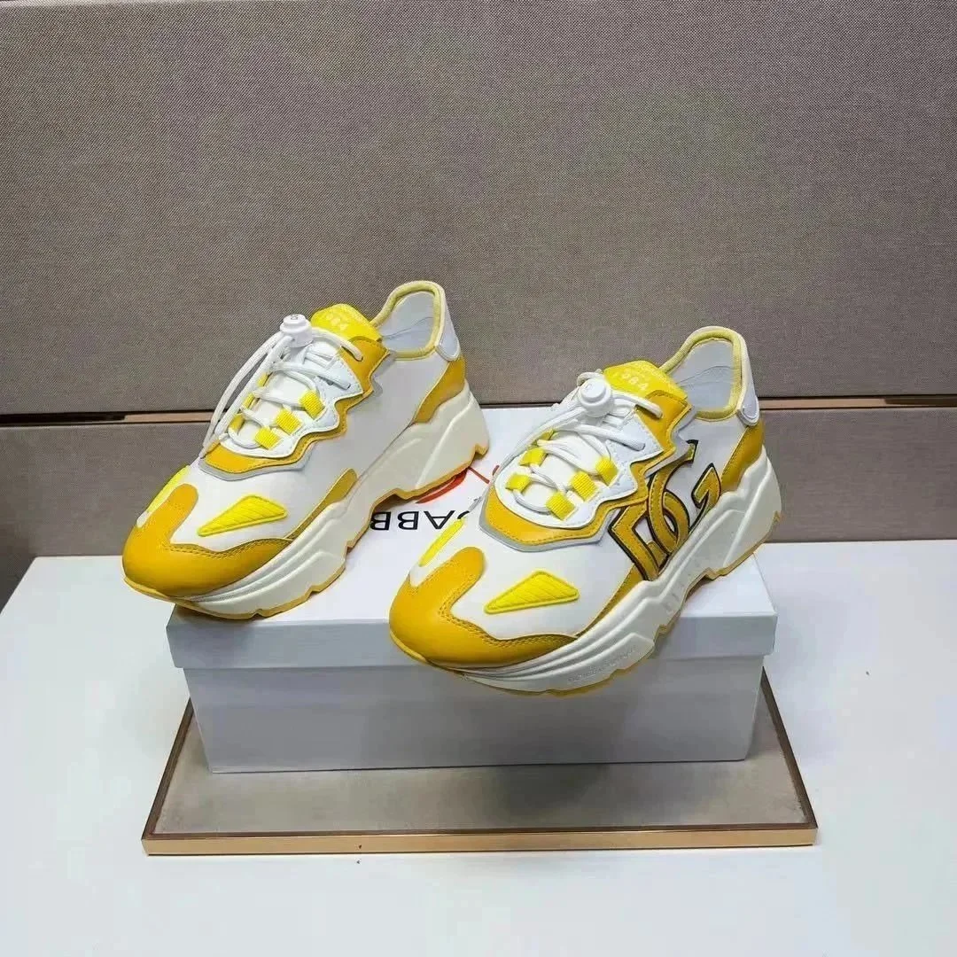 Dolce & Gabbana Whit