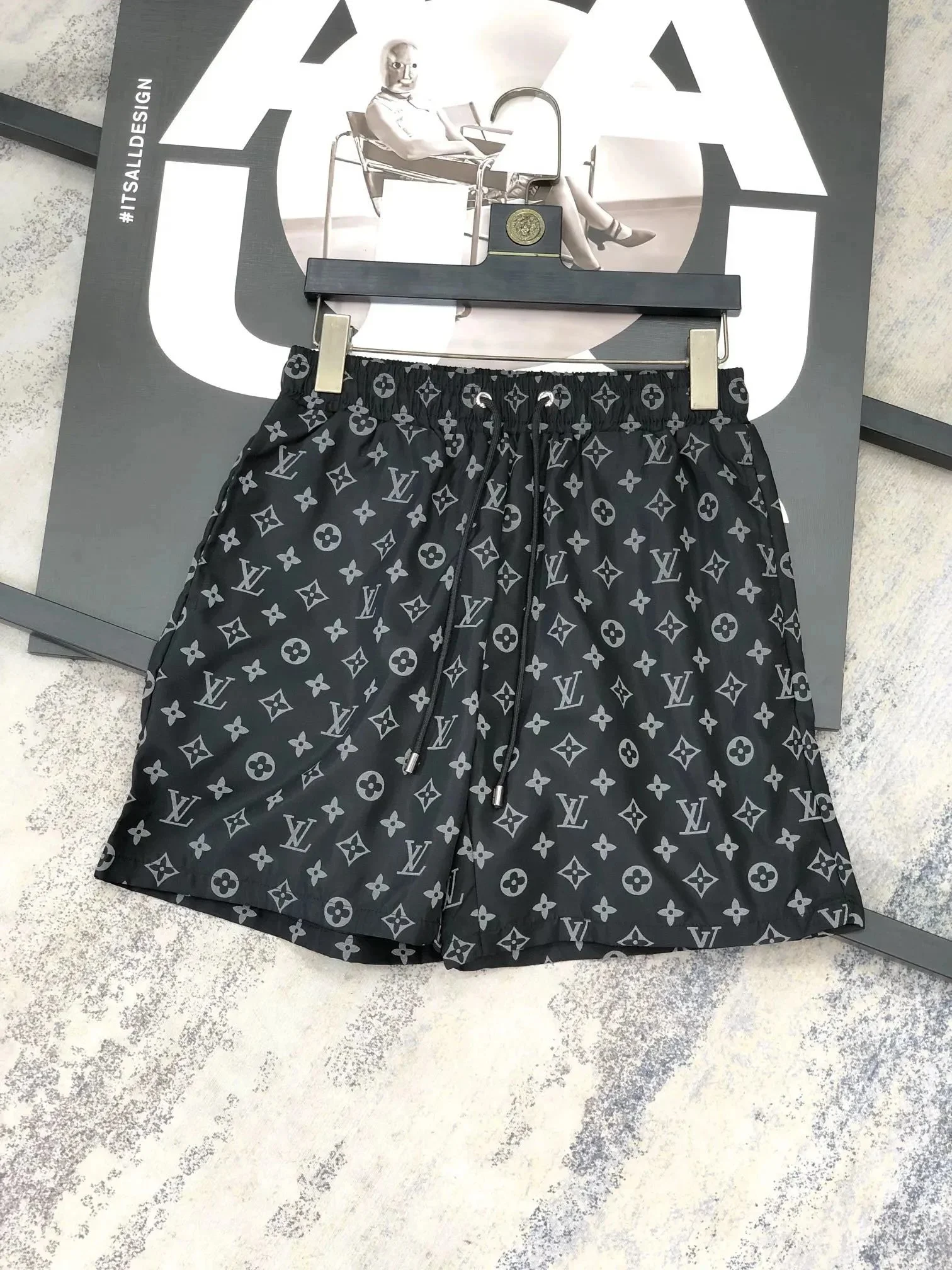 Louis Vuitton Black 