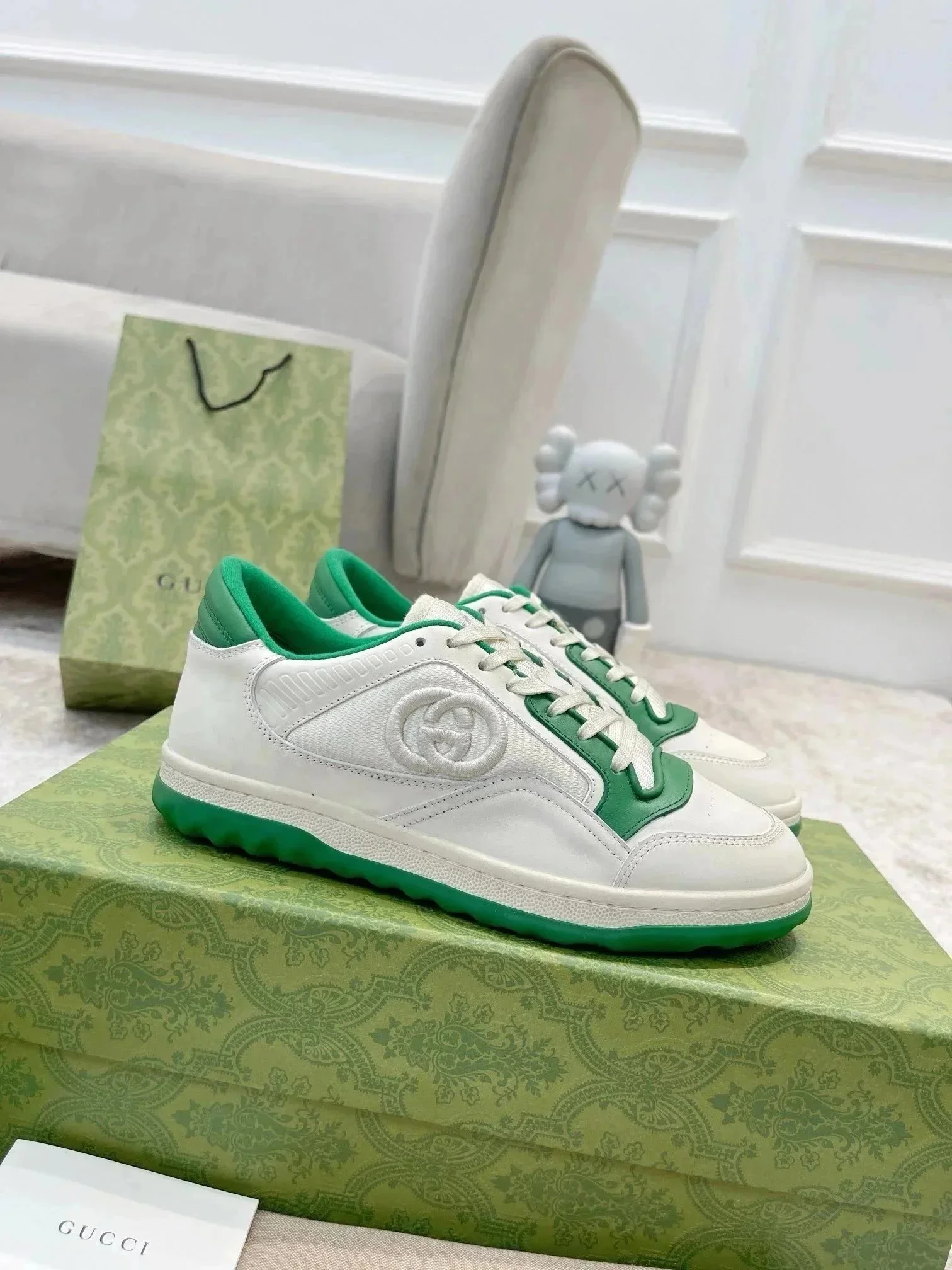 Gucci Green White Sn