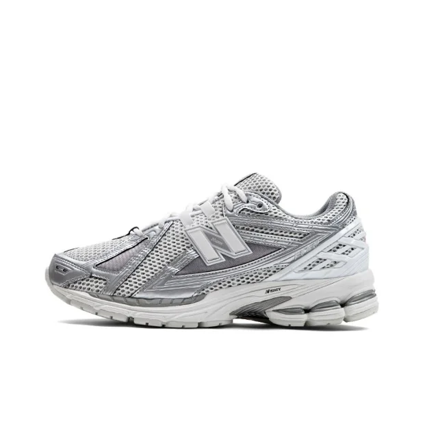 New Balance 2002R Si