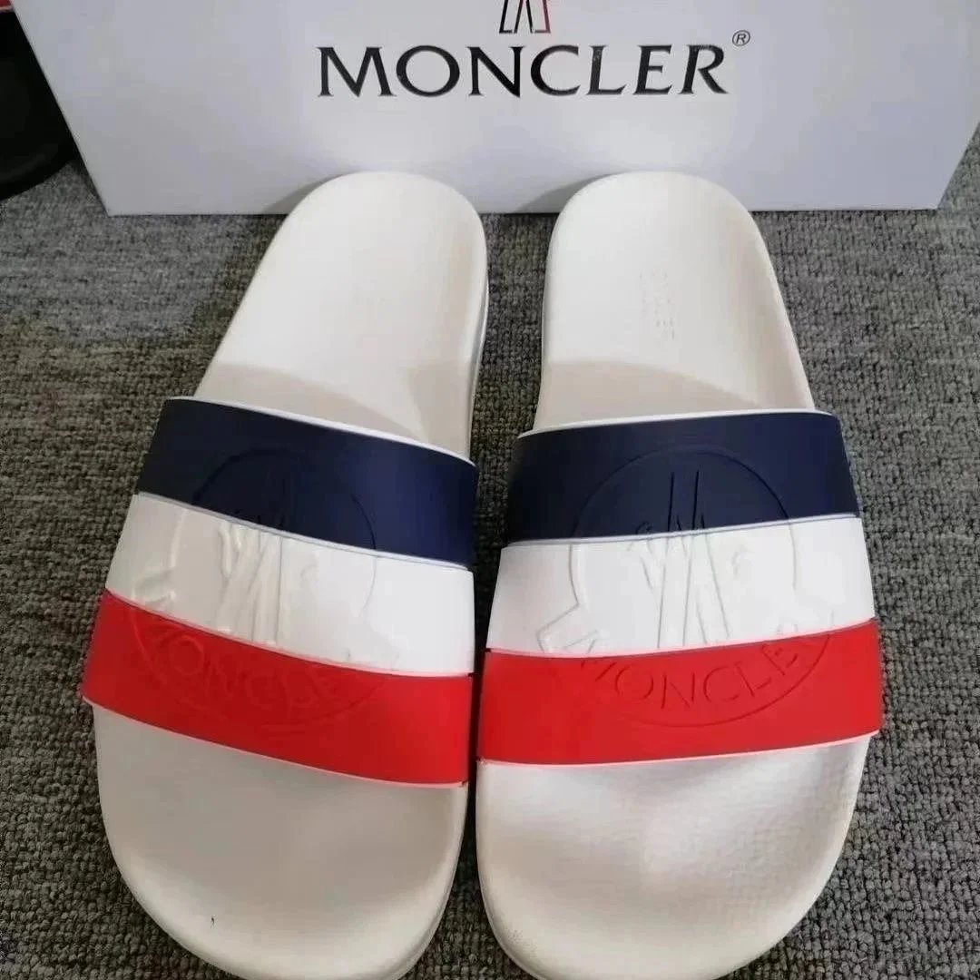 Fashion sandals and slippers photo 4