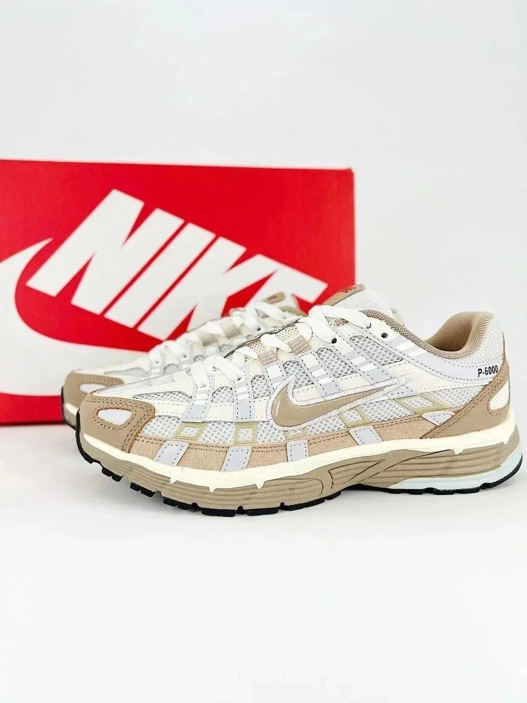 Nike P-6000 Beige Sn