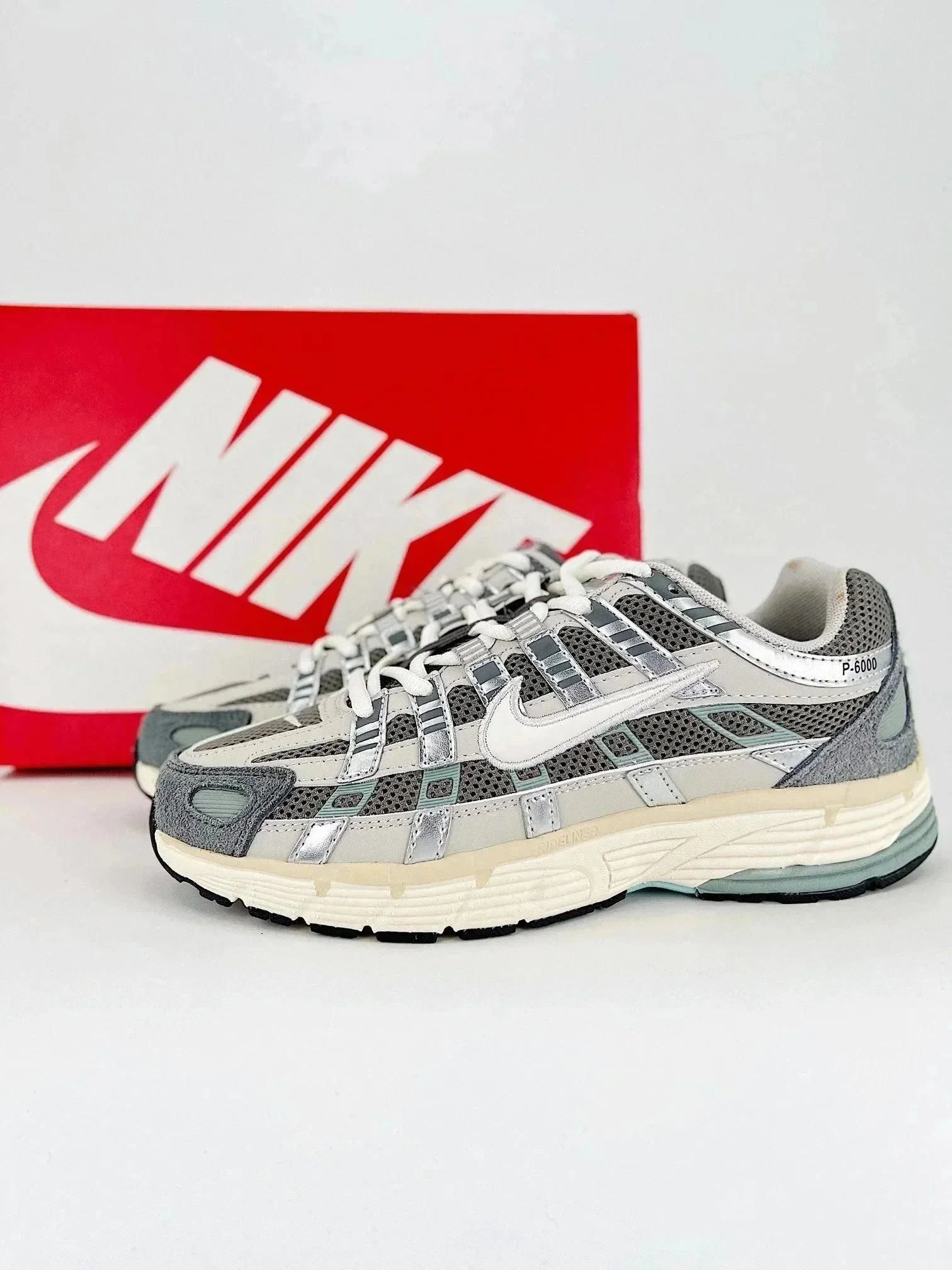 Nike P-6000 Grey Sne