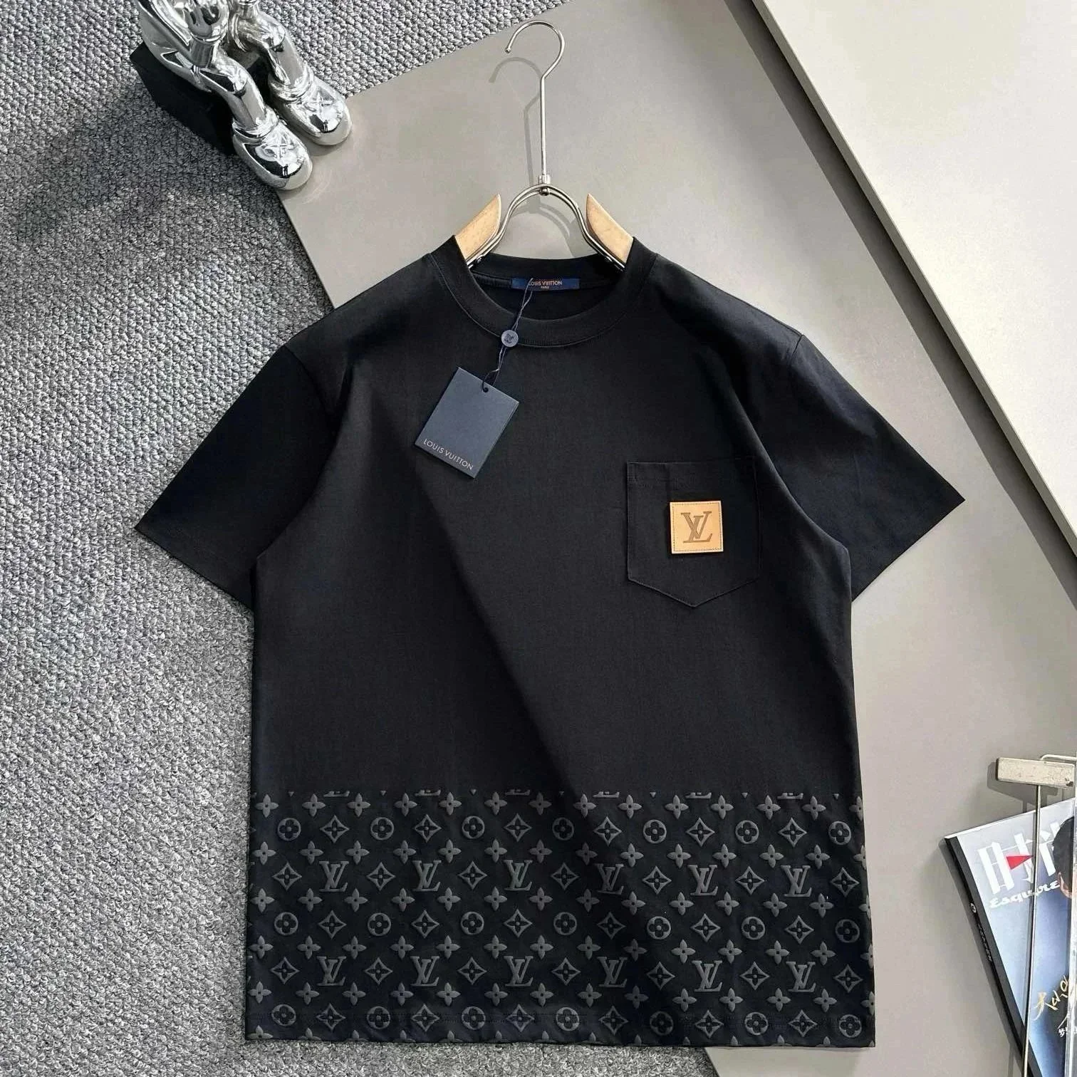 Louis Vuitton Black 
