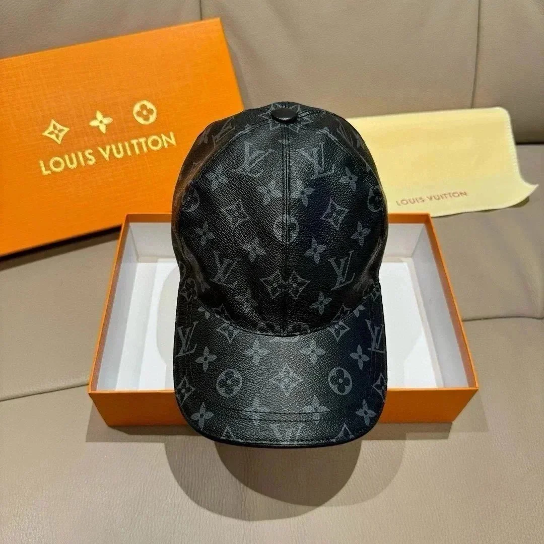 Louis Vuitton Black 