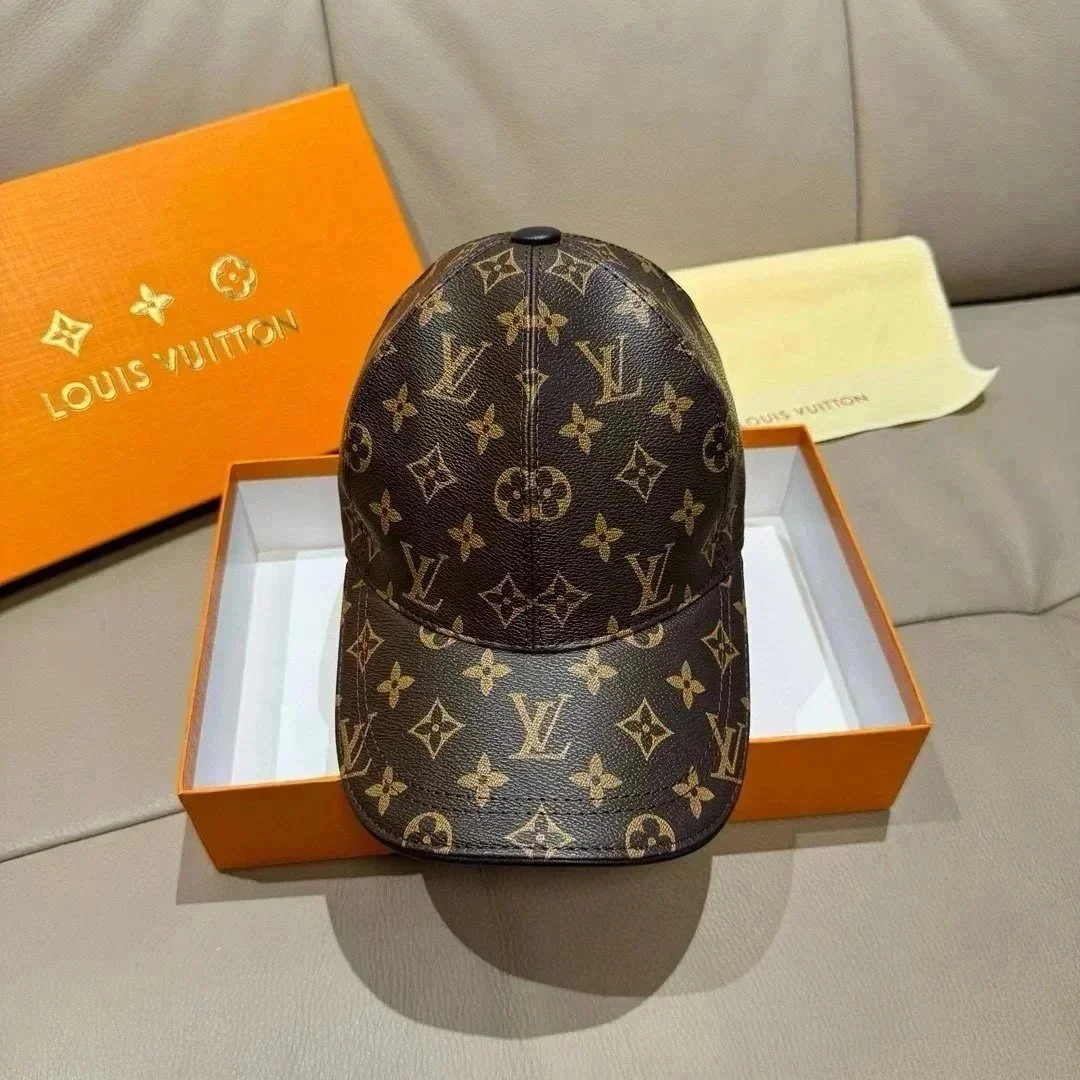 Louis Vuitton Brown 