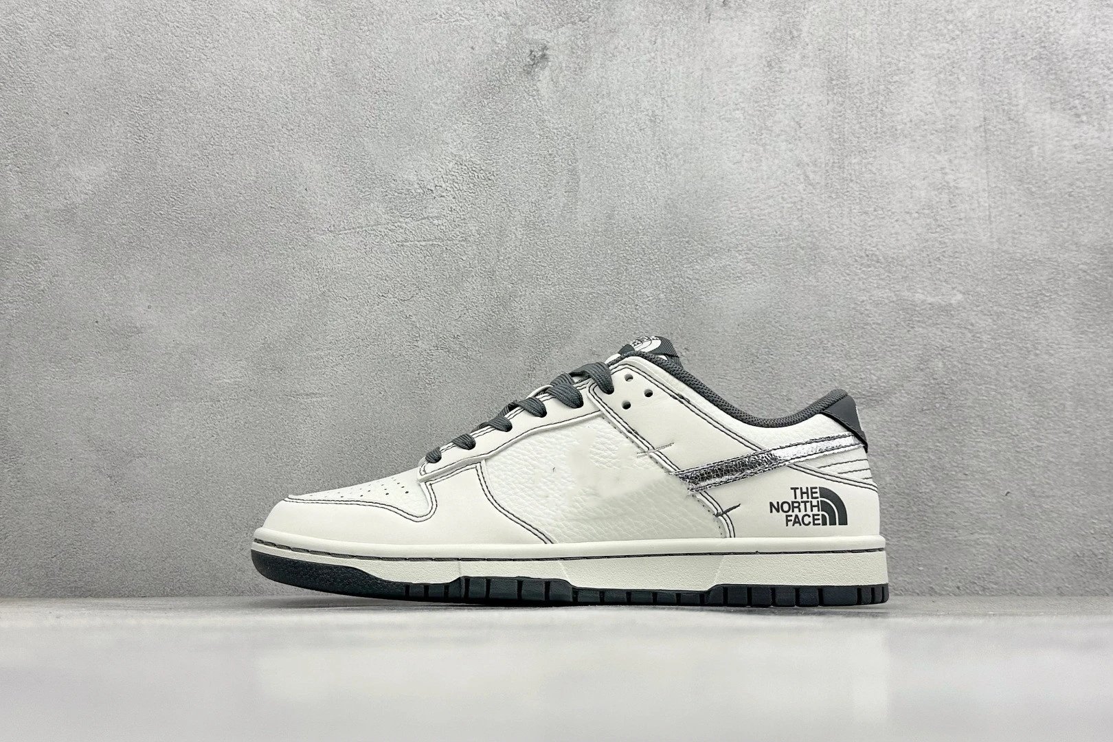 The North Face Dunk 