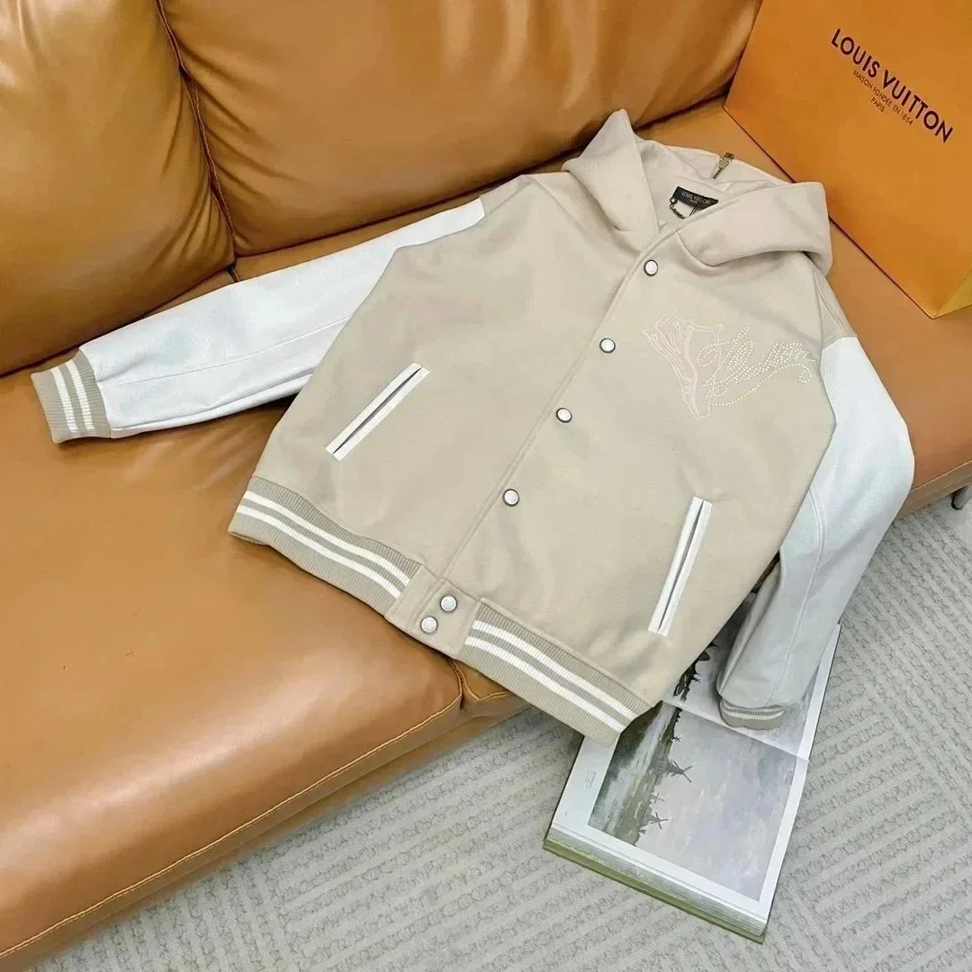 Louis Vuitton Beige 