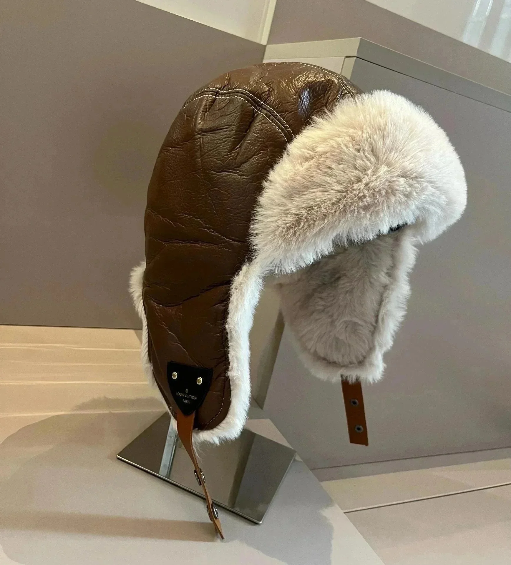 Louis Vuitton Brown 