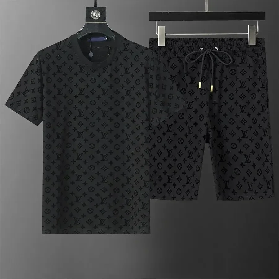 Louis Vuitton Black 
