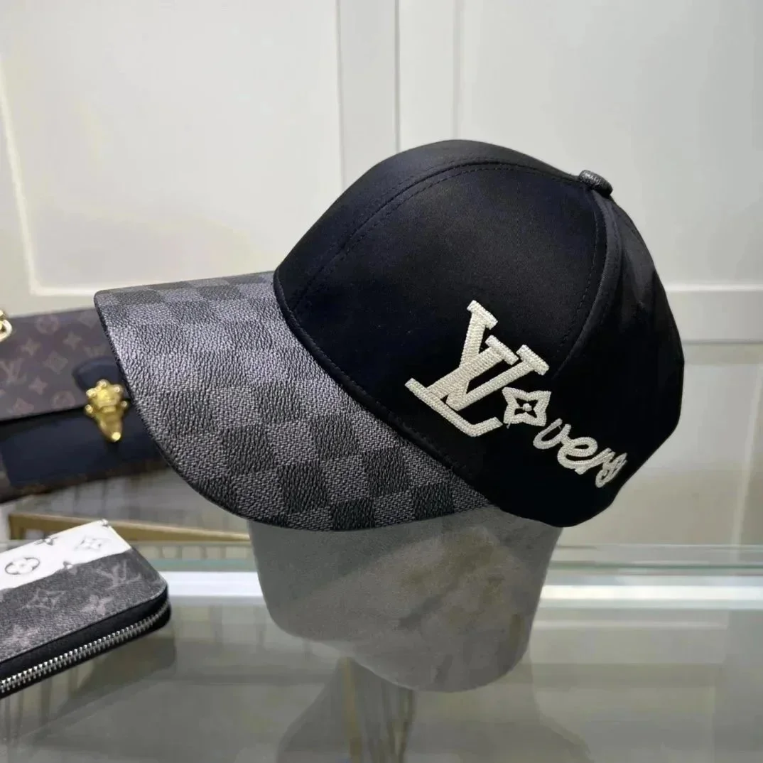 Louis Vuitton Black 