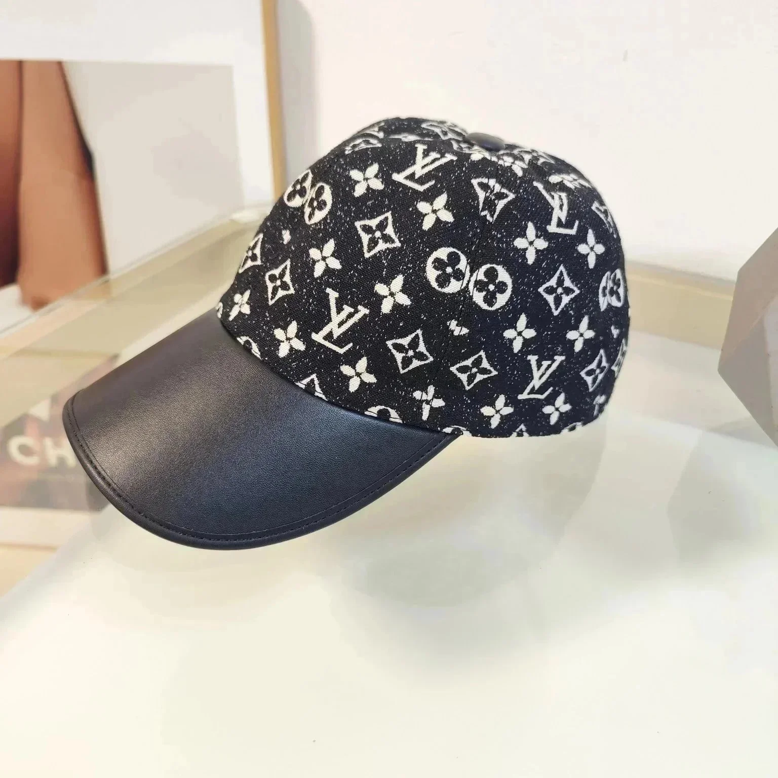 Louis Vuitton Black 
