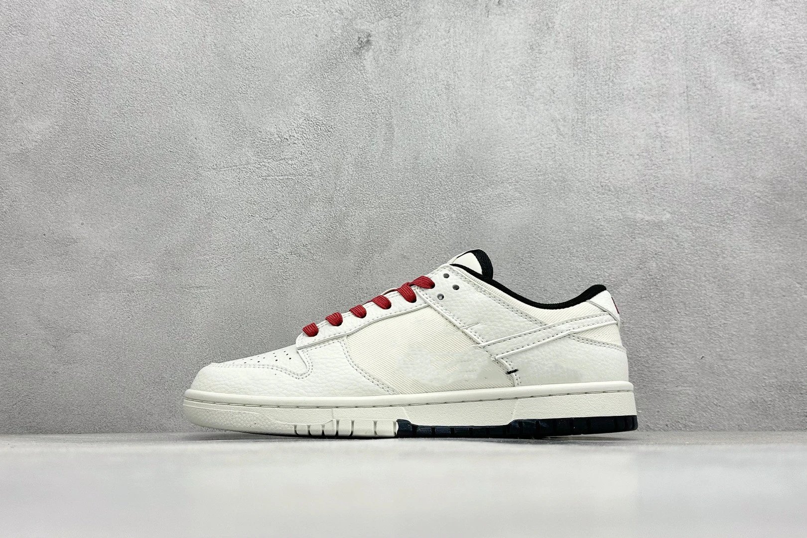 Nike Dunk Low White 