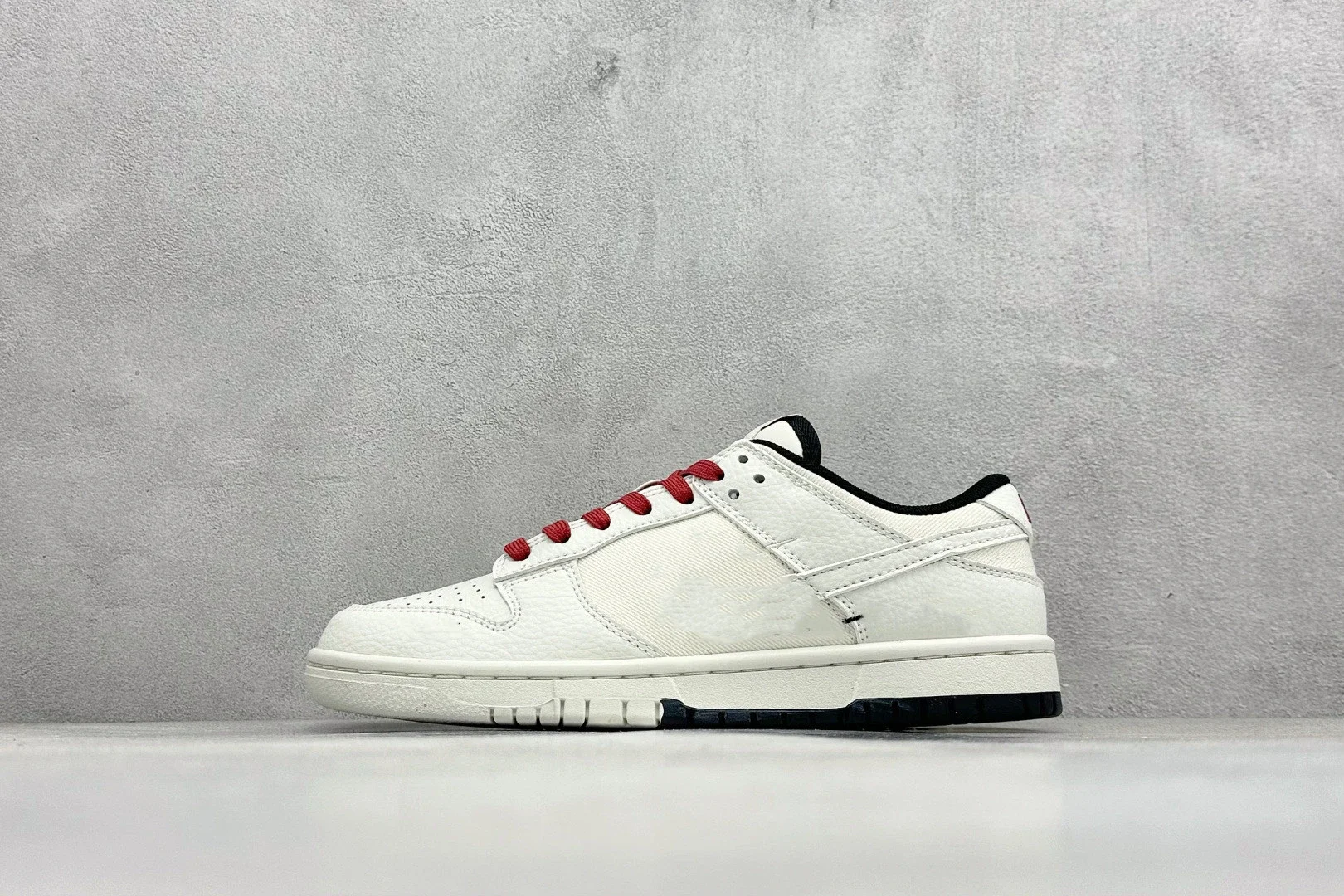 Nike Dunk Low White 