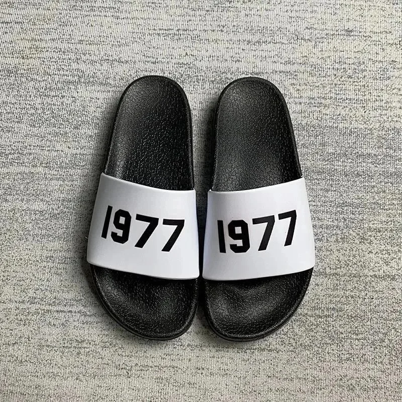 Fila 1977 Black Slid