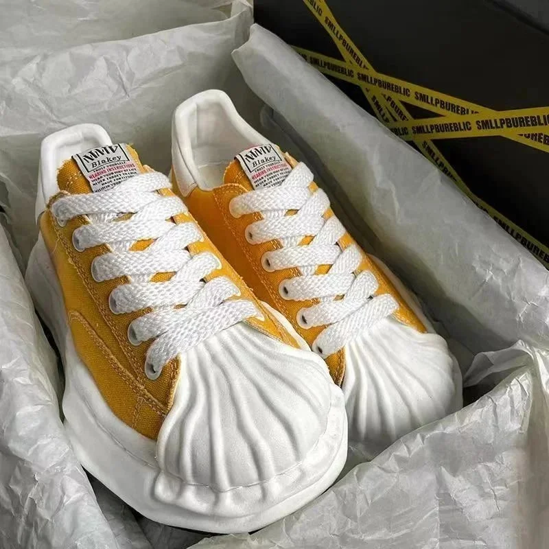 MVM Blakey Yellow Sn