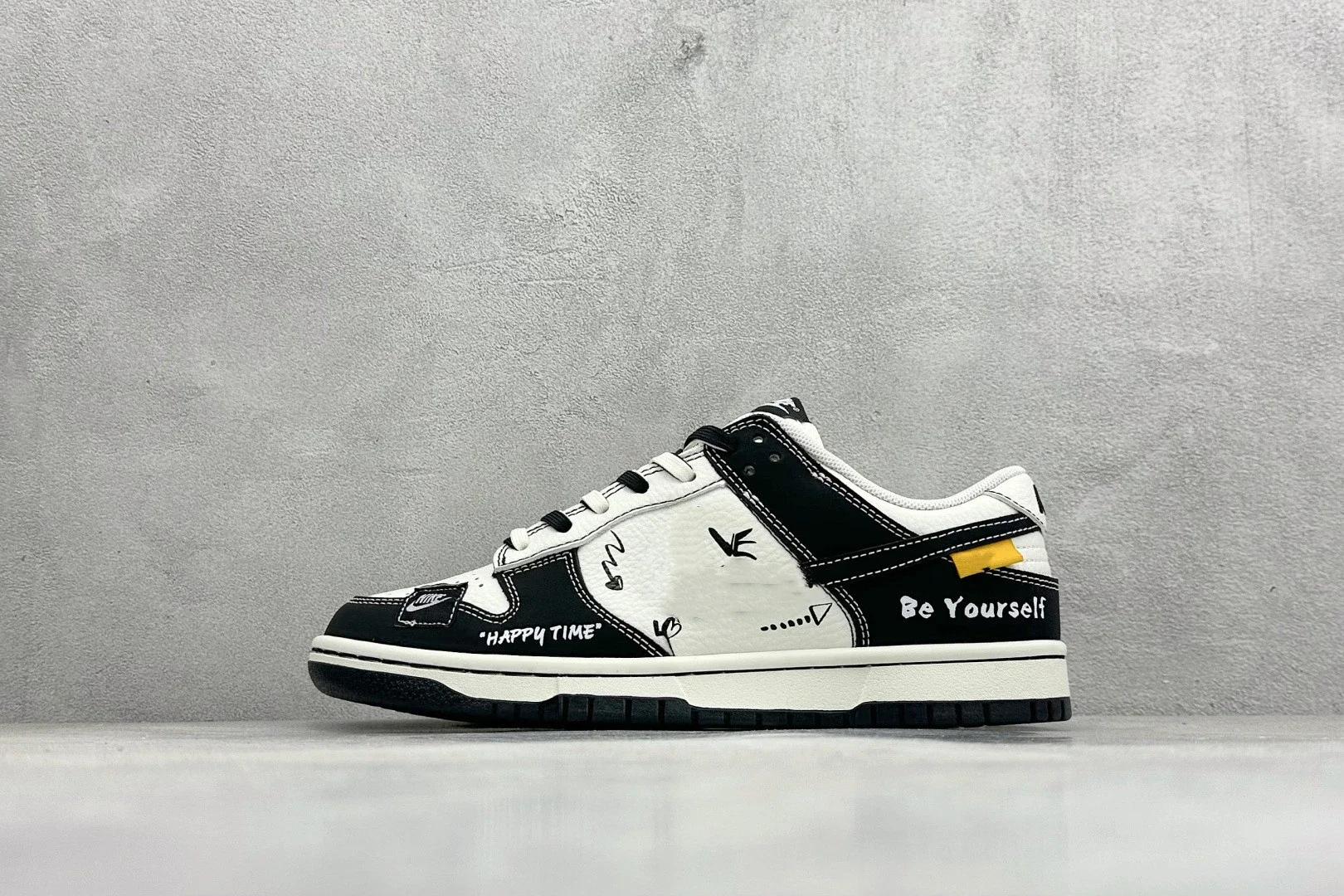 Nike Dunk Low Black 