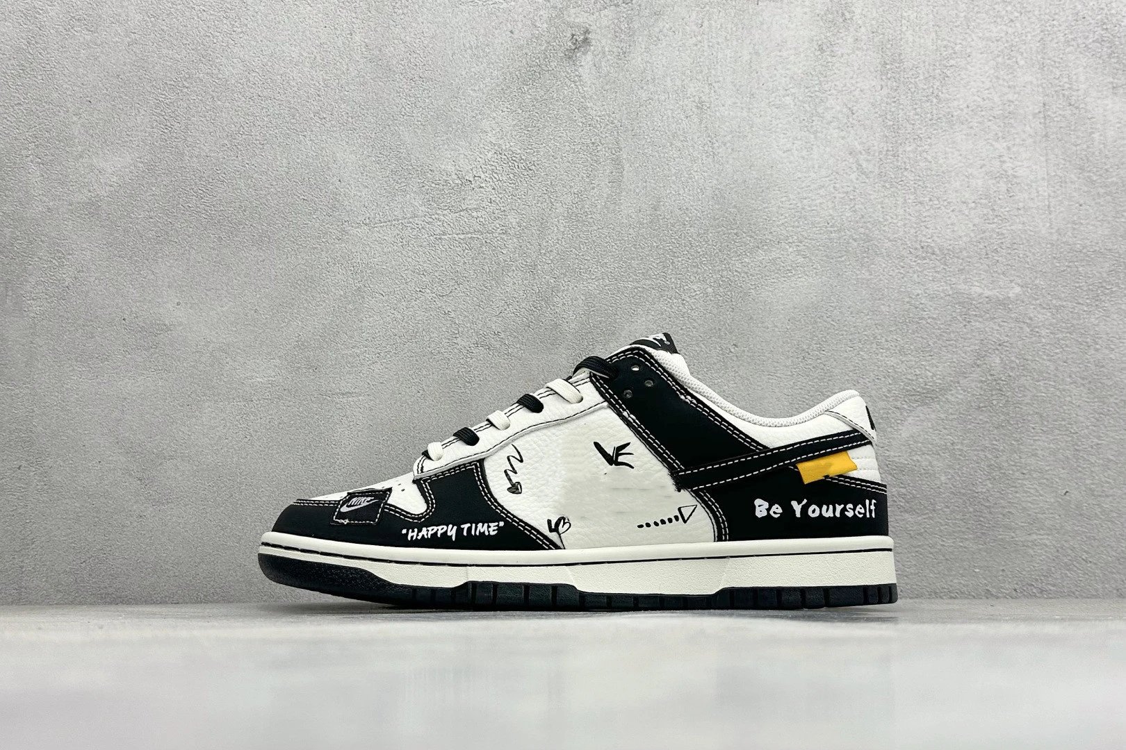 Nike Dunk Low Black White Sneakers