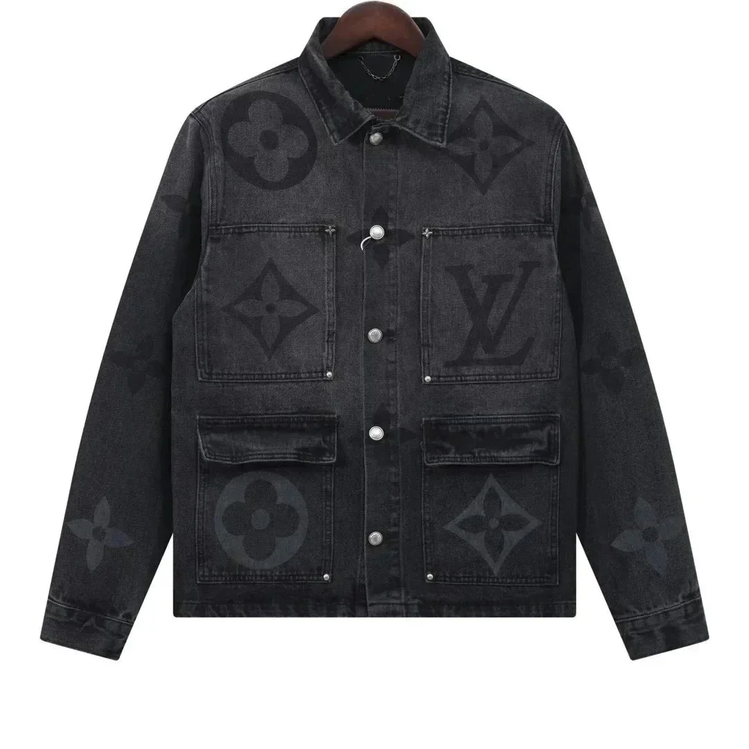 Louis Vuitton Black 