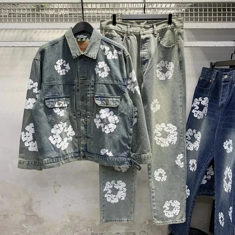 Levi's Flower Print 