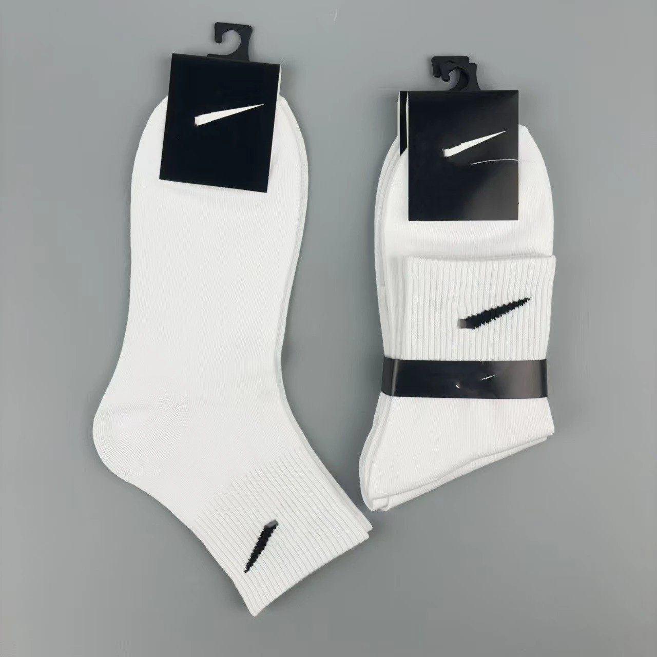 Nike White Socks wit