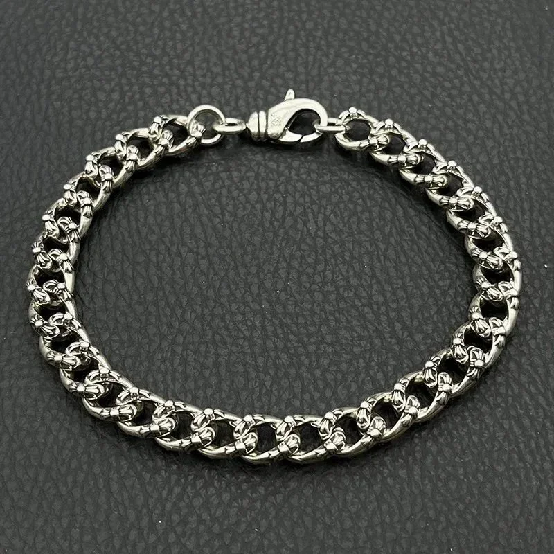 Titanium Chain Brace