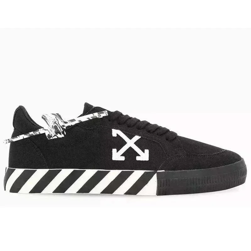 Off-White Black Snea