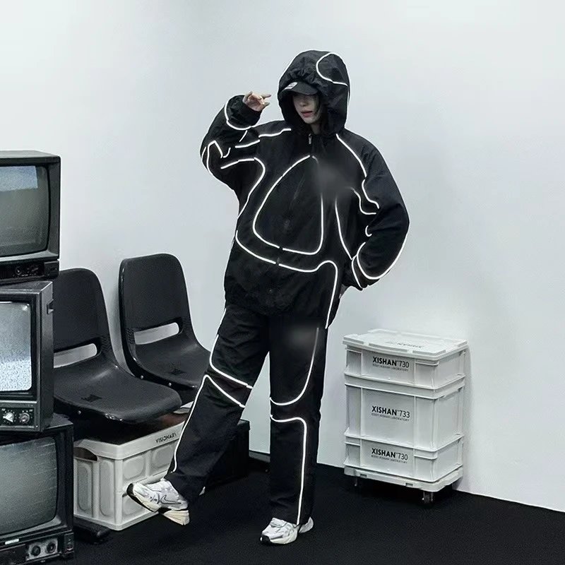 Jacket photo 2