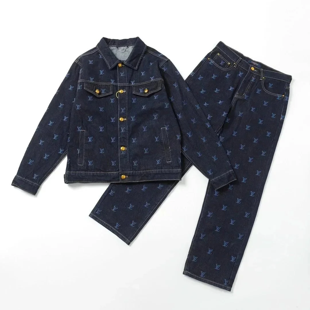 Louis Vuitton Blue D
