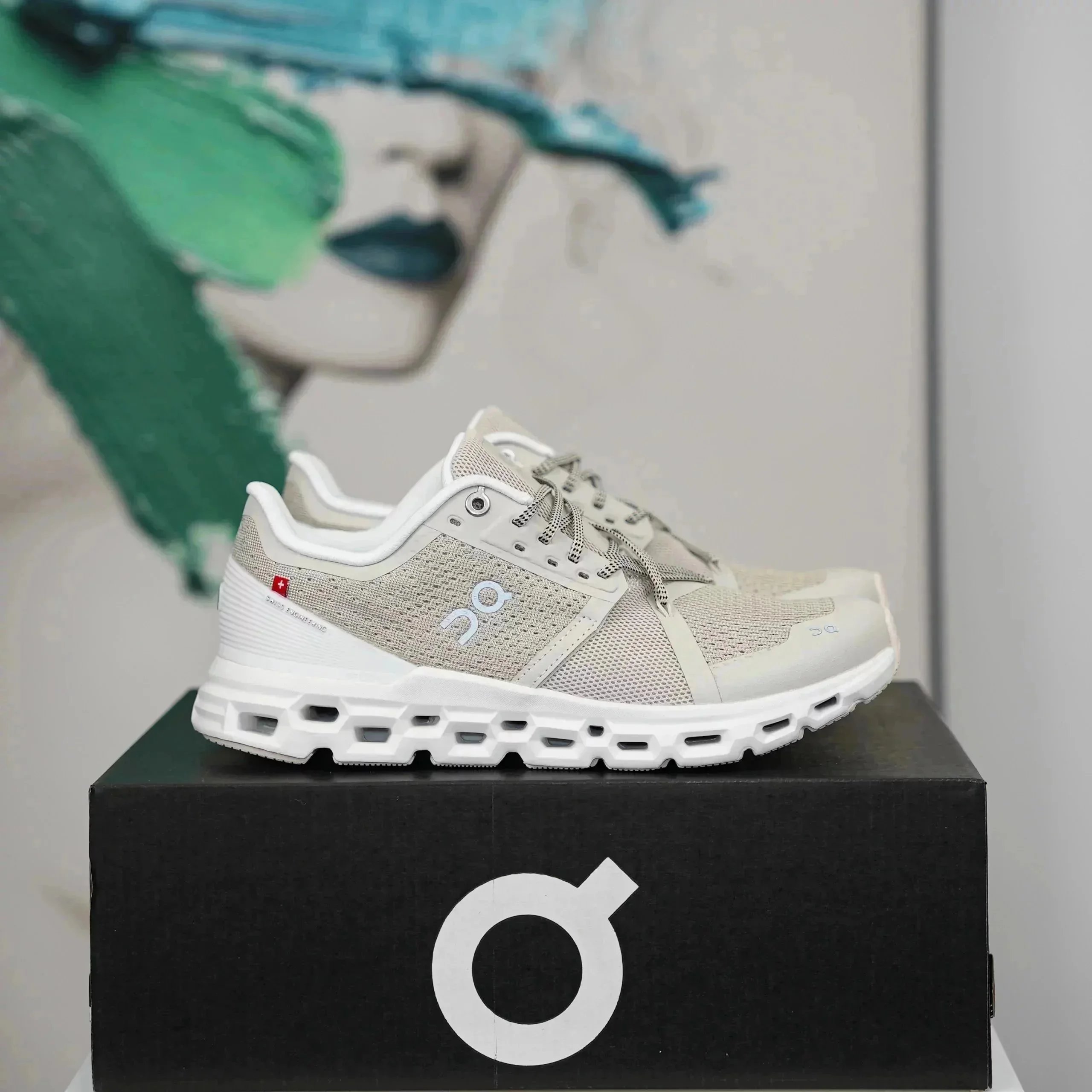 High-End Fashion Shoes photo 2