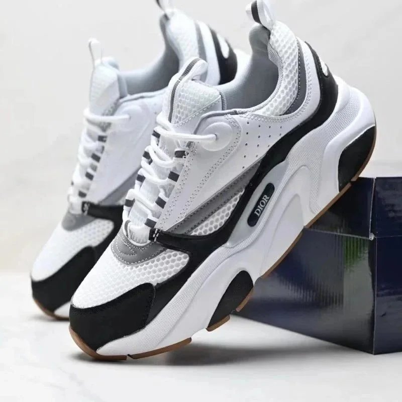 Classic Unisex Sports Casual Shoes photo 2