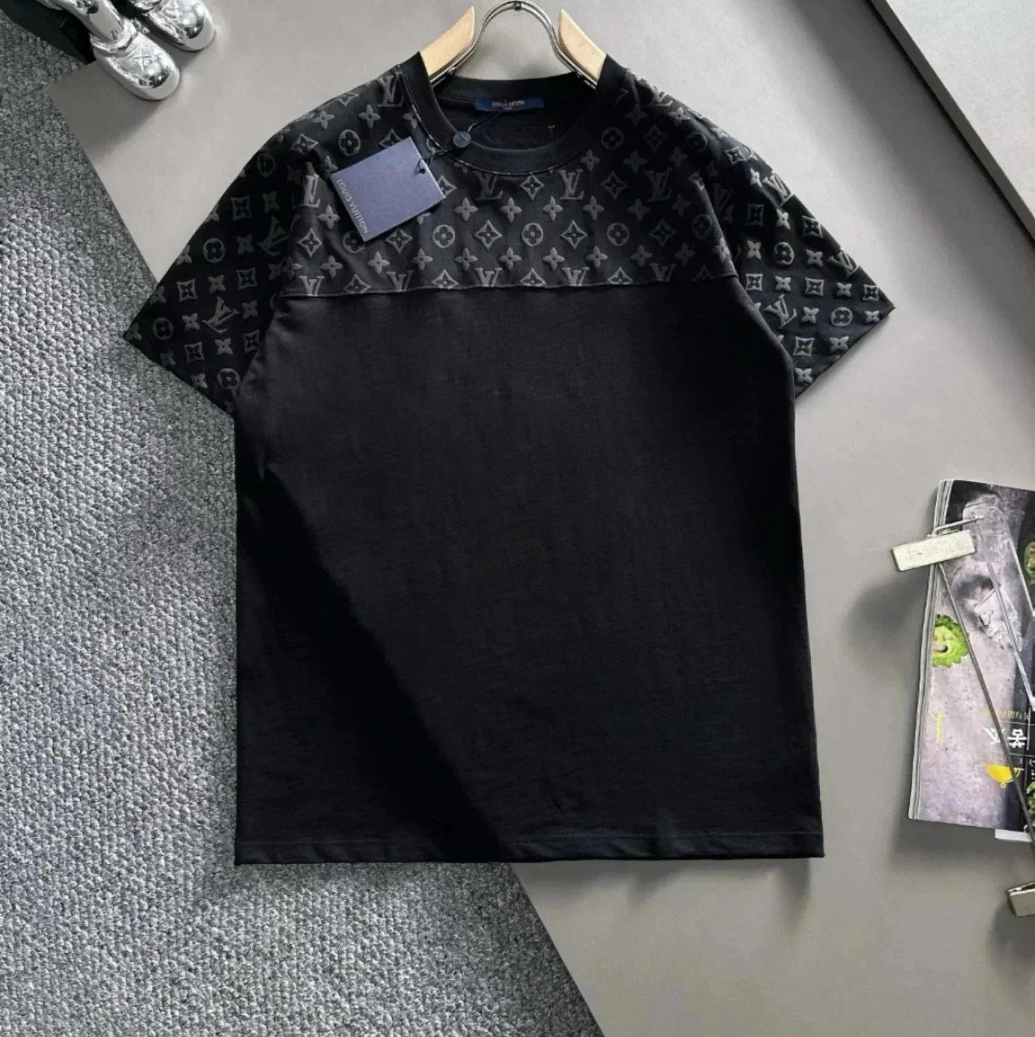 Louis Vuitton Black 